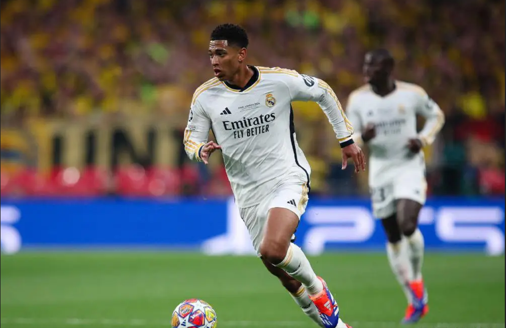 关于贝林厄姆替补上场改变战局，那不勒斯防线瞬间崩溃！的信息