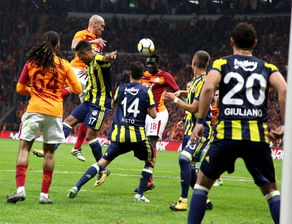 谷爱凌赛后谦逊发言登热搜，广州队鏖战费内巴切引发热议