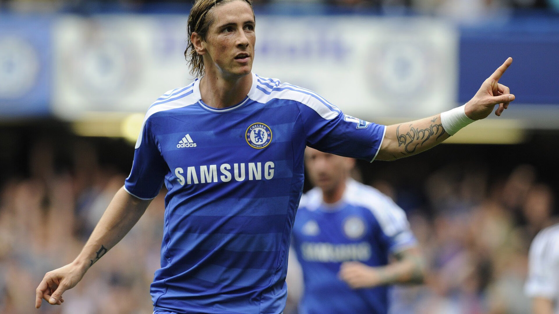 塔图姆在G2比赛中突破纪录，战术调整引发热议！